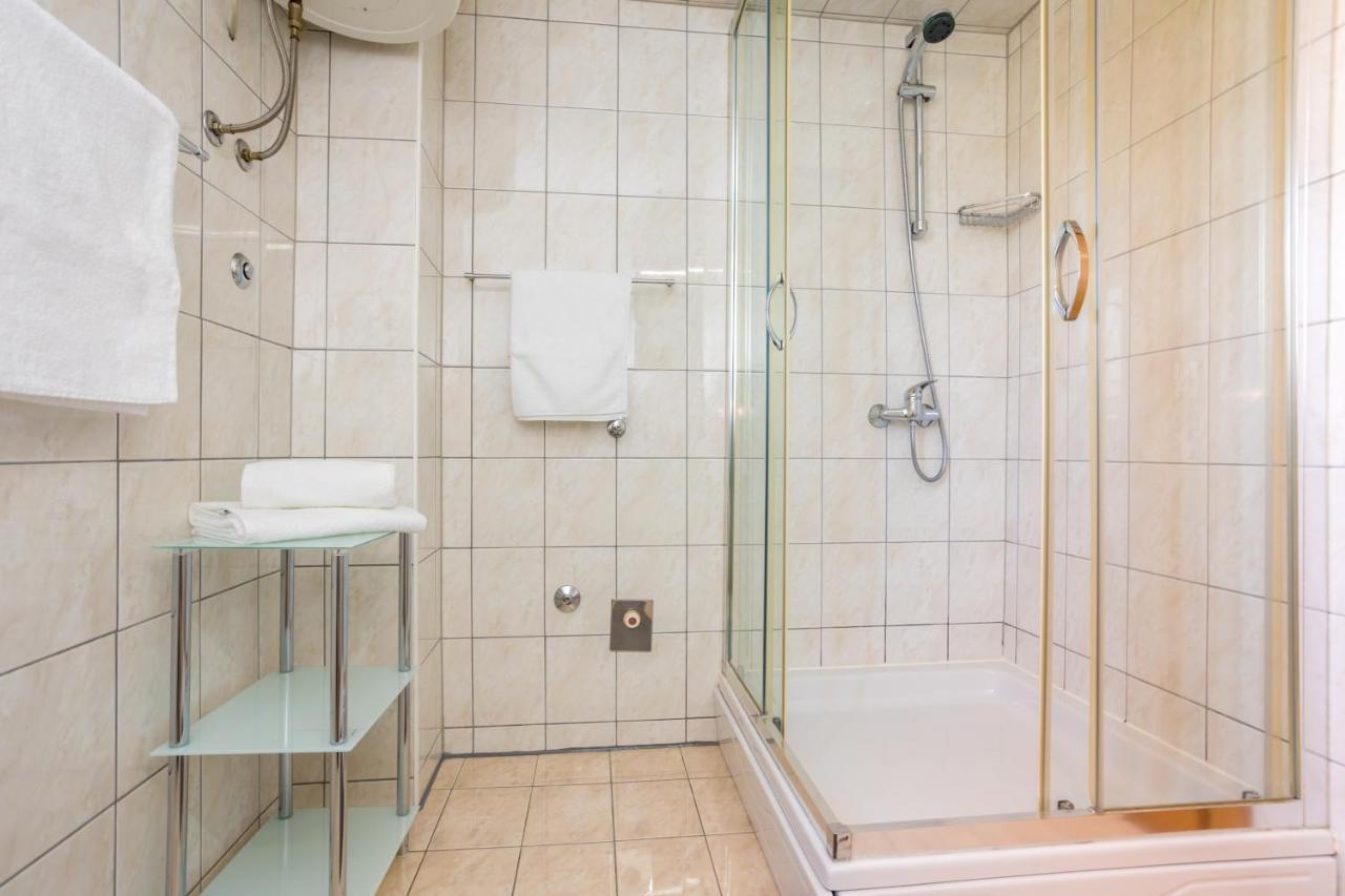 Apartments Sara Milohnici Εξωτερικό φωτογραφία