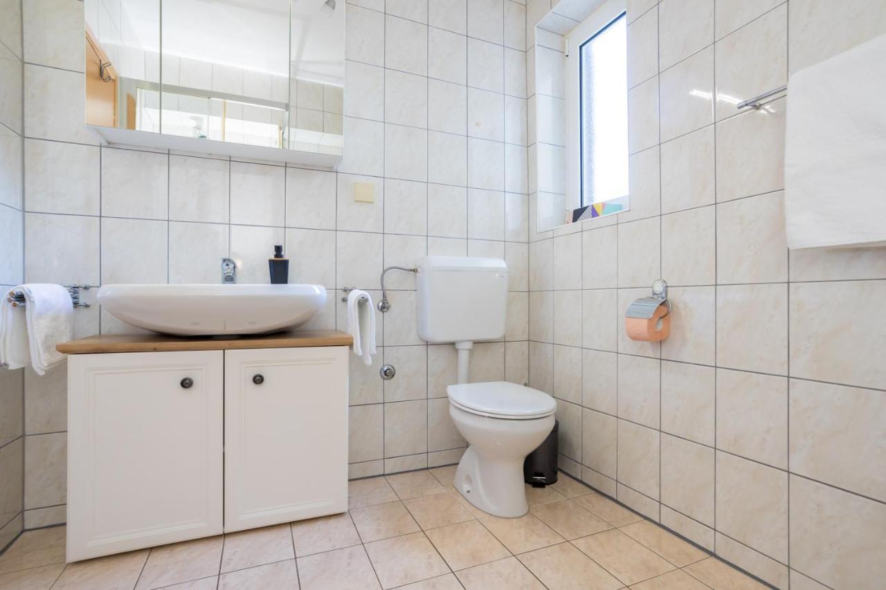 Apartments Sara Milohnici Εξωτερικό φωτογραφία